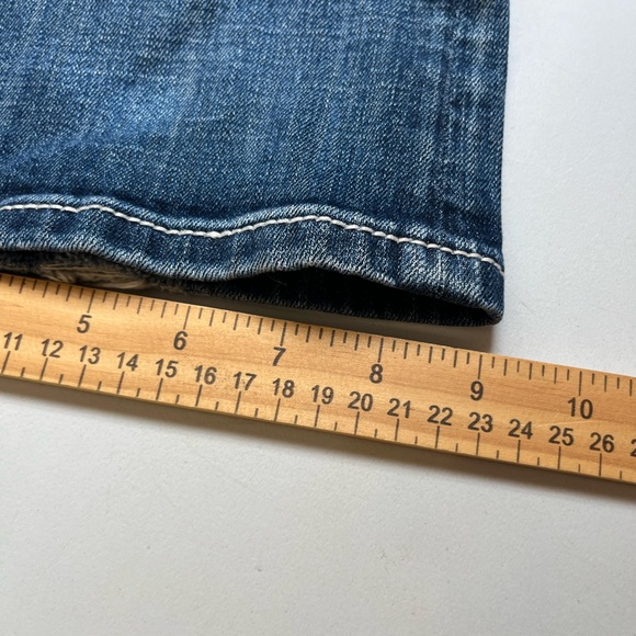 Miss Me Women's Signature Boot Floral Embroidred Jeans Blue White Size 30 - Picture 12 of 16